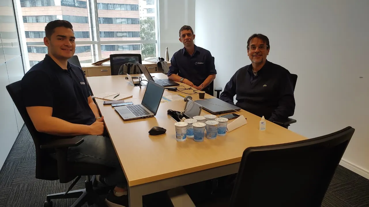 Guilherme Fiorese, da CCM, em reunião com Eliezer Alves e Maurício Didier, da RedeMed