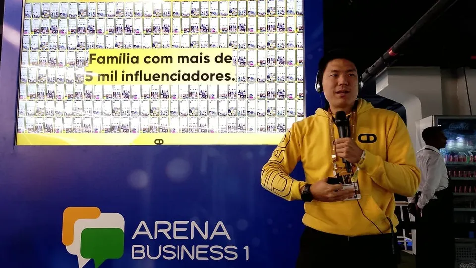 Leonardo Alba, gerente de marketing da Cimed, fala sobre inovação e disrupção no mercado Farmacêutico na Arena Business 1