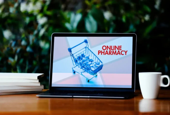 Estudo da Close-Up International aponta avanço acelerado
da digitalização, encabeçado pelo grande varejo
Crescimento de farmácias online pode ameaçar lojas físicas