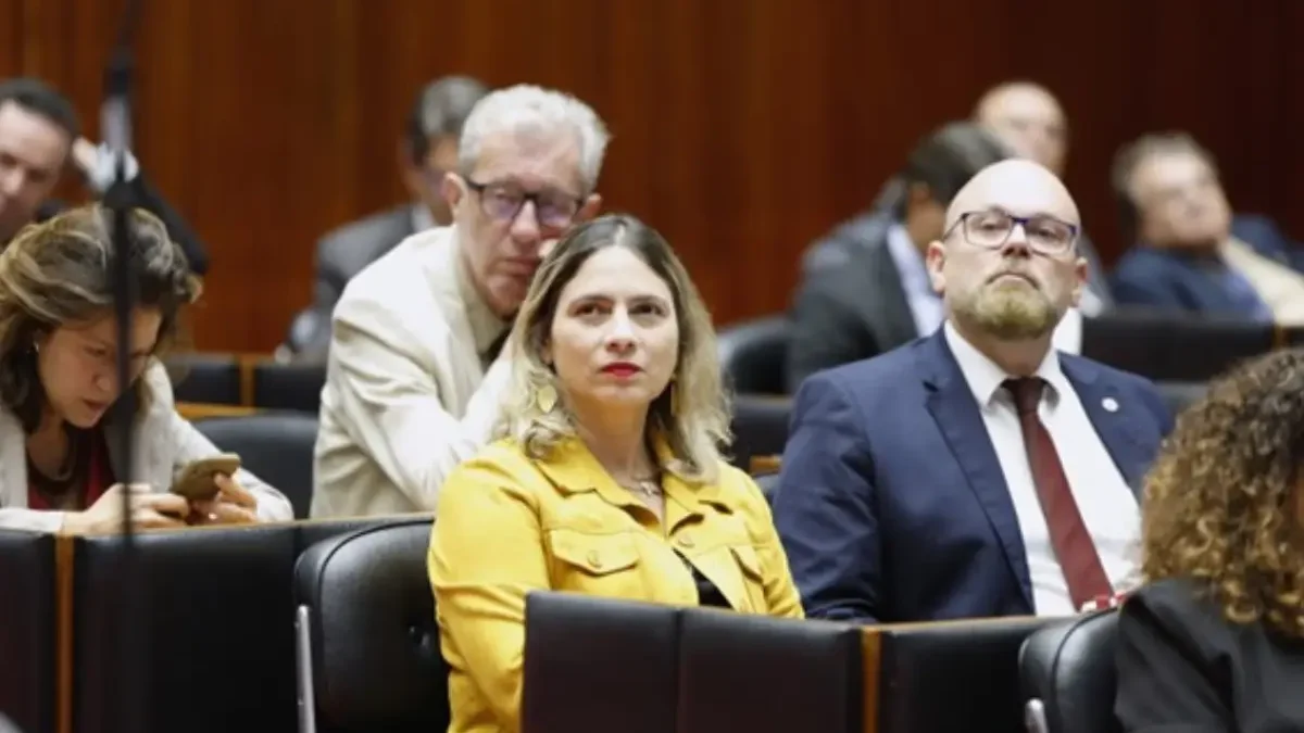 Proposta de cannabis no SUS de MG é aprovada em 1º turno