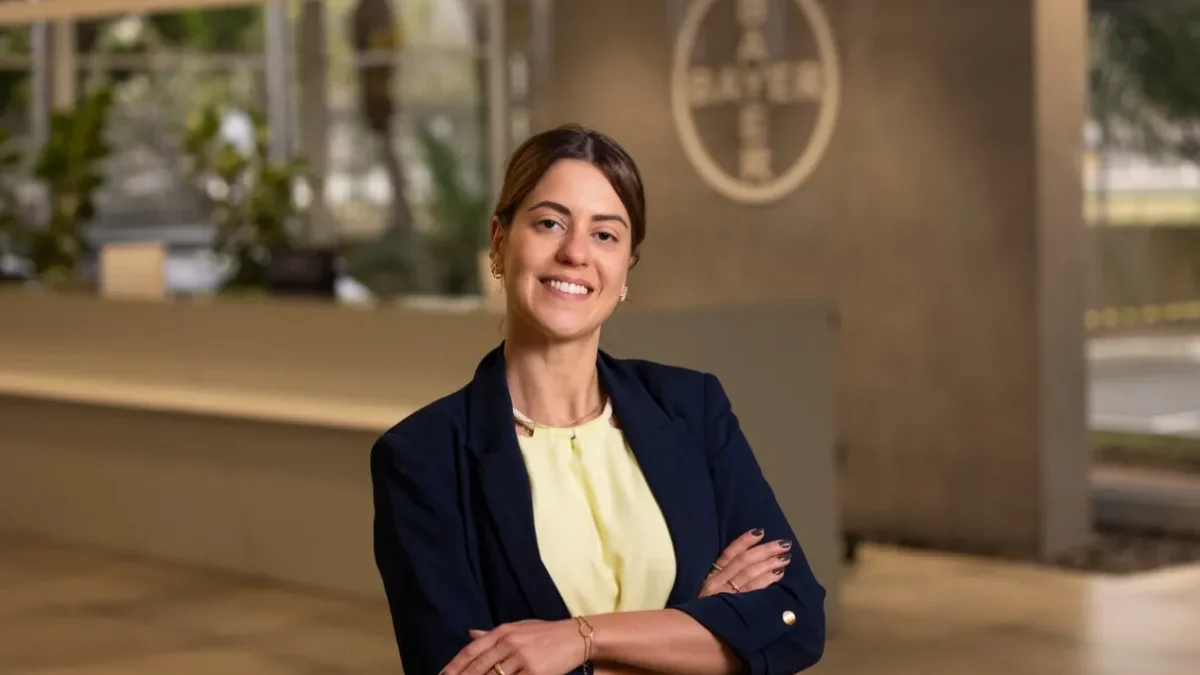 Bayer anuncia Andréa Guerriero