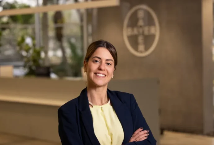 Bayer anuncia Andréa Guerriero