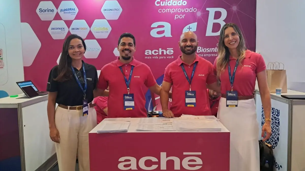 Equipe Aché a postos – Raquel Costa, Giovanna Purcini, Juliana Duraes e Fernando Silva