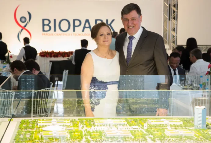 Segundo os fundadores da Prati-Donaduzzi, investimento total no parque tecnológico deve passar dos R$ 800 mi