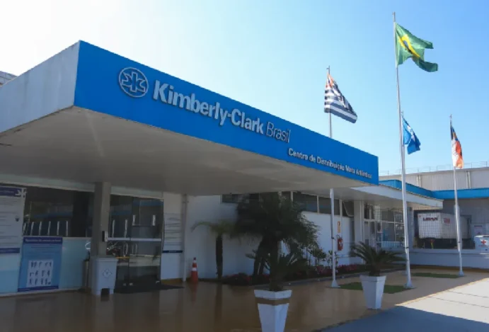 Aquisição da Kenvue pela Kimberly-Clark cria líder global com US$ 32 bi de receita