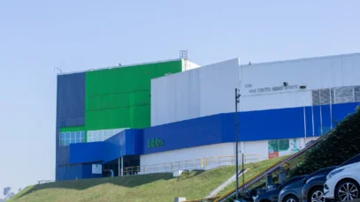 Com 90 vagas disponíveis, Libbs oferece trilha de desenvolvimento, mentoria e aprendizado técnico