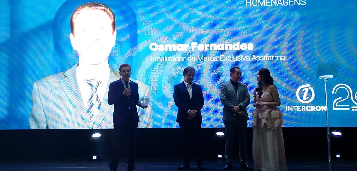 Homenagem a Osmar Fernandes, idealizador da marca exclusiva Assifarma