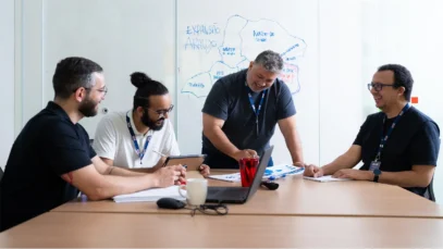 araujo oferece educacao de colaboradores