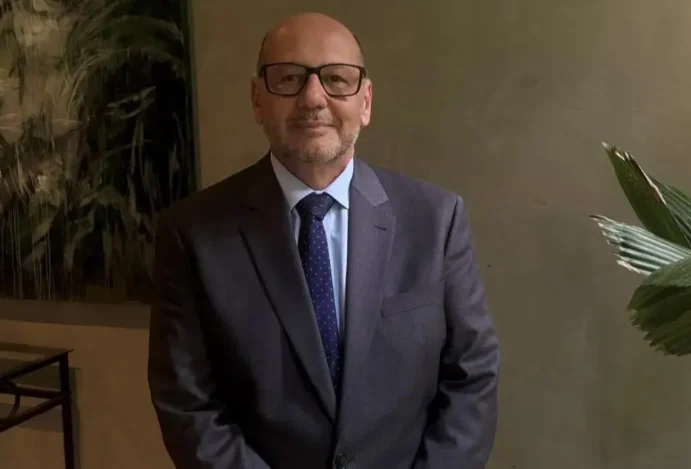 Ex-diretor do Butantan assume cargo na Sinovac