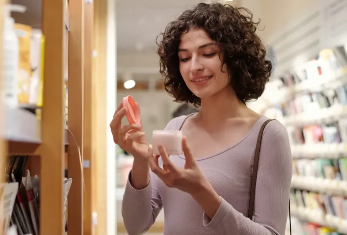 Inspiradas na Olive Young, farmácias querem se consolidar com hub de experimentação