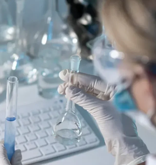 cropped-multas-da-anvisa.webp Multas da Anvisa para farmacêuticas somam R$ 4,6 milhões