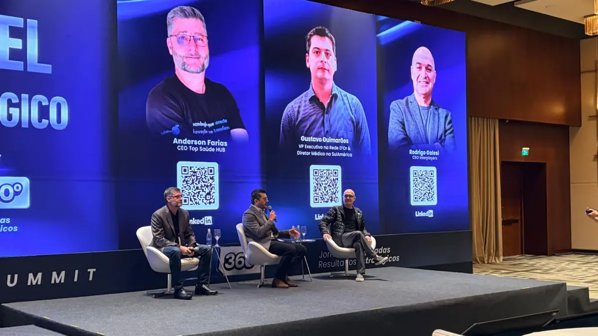 Finalizando a programação, painel reúne Anderson Farias (Top Saúde), Gustavo Guimarães (Rede D’OrSulAmérica) e Rodrigo Galasi (I