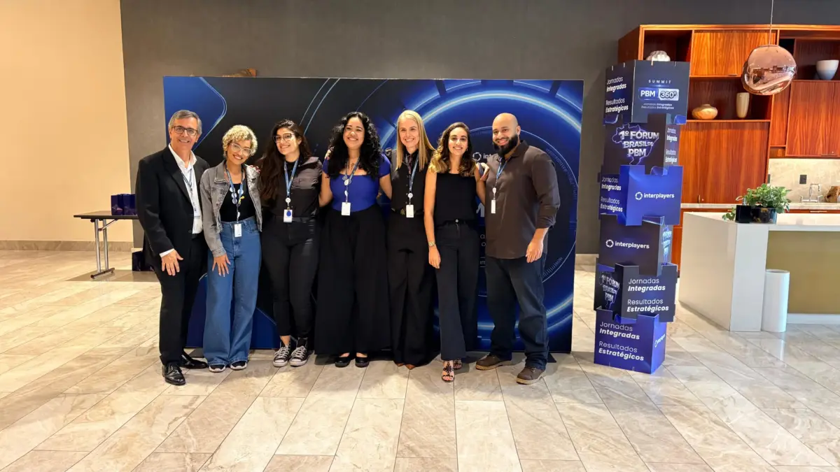Time de marketing da Interplayers celebra os resultados do fórum