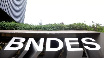 BNDES prevê R$ 2,6 bilhões para a indústria farmacêutica em 2026