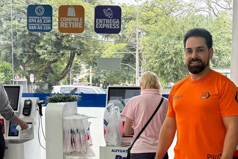 SELF-CHECKOUT NAS FARMÁCIAS Autoatendimento, checkouts, feira da Abradilan, Conexão Farma, farmácias, varejo farmacêutico