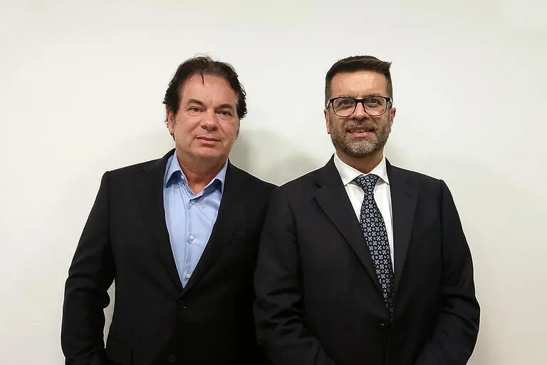 ROBÔ NAS FARMÁCIAS Farmácias, varejo farmacêutico, robotização, riedl, gpi spa